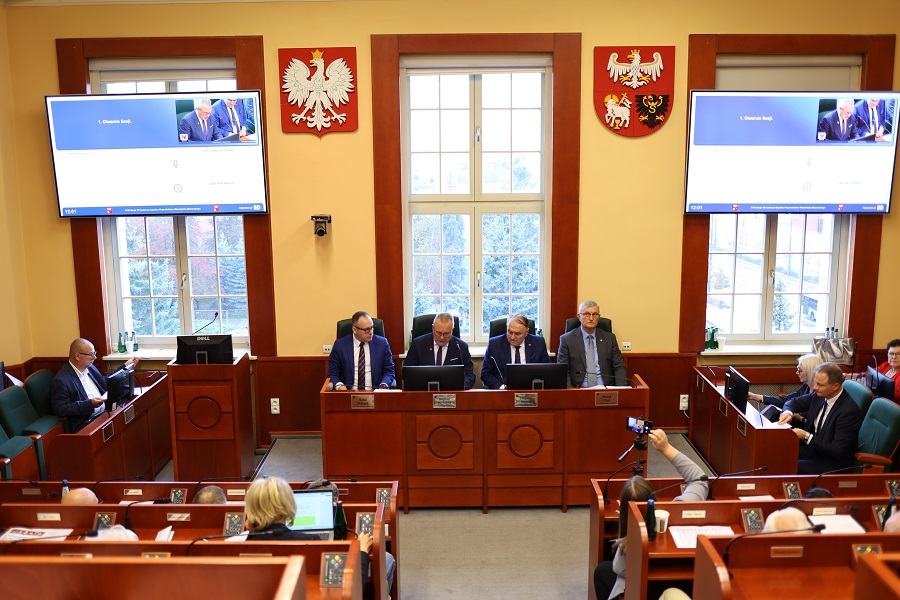 Uczestnicy sesji sejmiku - 28 października 2025 