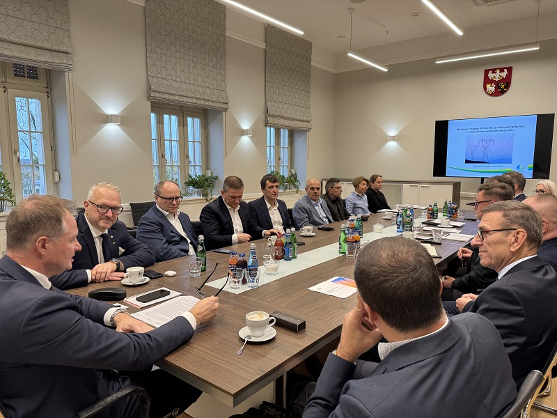 Uczestnicy spotkania w Urzędzie Marszałkowskim 