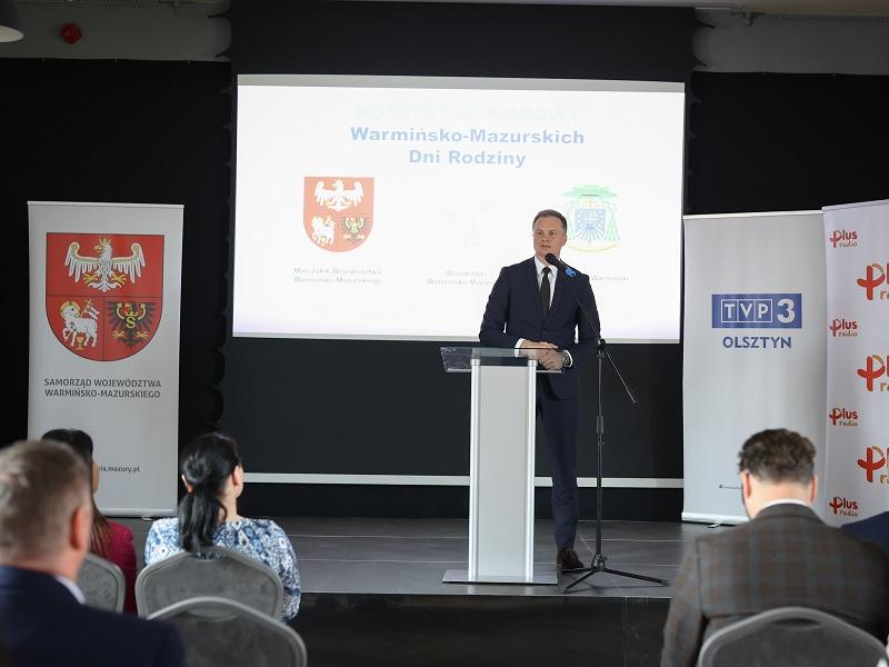 Marszałek Marcin Kuchciński rozpoczyna W-M Dni Rodziny