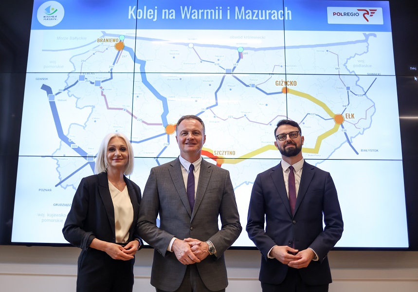 Uczestnicy konferencji - Katarzyna Sobiech, Marcin Kuchciński, Krzysztof Pietrzykowski 