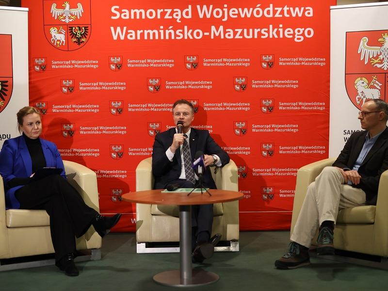 Konferencja prasowa z udziałem marszałka