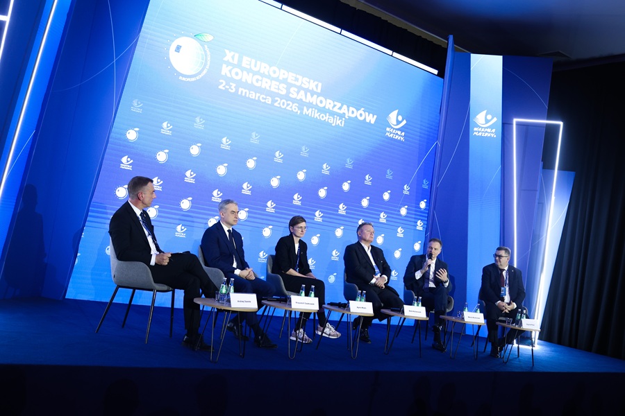 Prelegenci podczas jednej z debat 