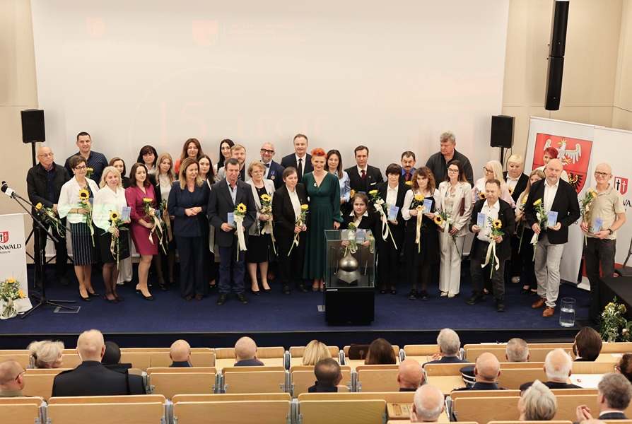 Wspólne zdjęcie wyróżnionych