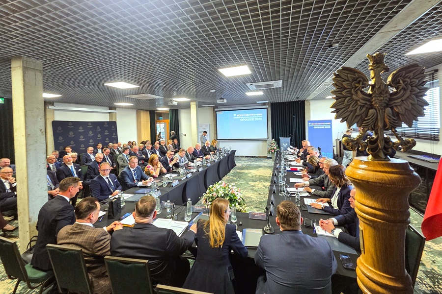 Zdjęcie uczestników Konwentu Marszałków 