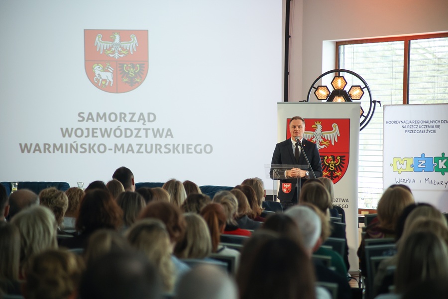 Marszałek Marcin Kuchciński podczas uroczystości