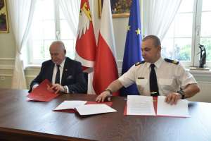 Podpisanie umowy w Urzędzie Marszałkowskim w Olsztynie 