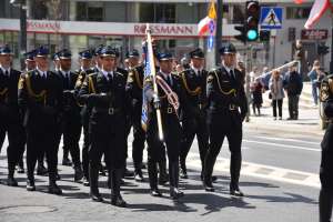 Uczestnicy obchodów 3 Maja w Olsztynie 