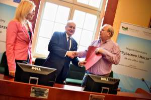 Podpisanie umów w siedzibie Urzędu Marszałkowskiego w Olsztynie 