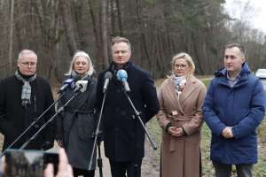 Uczestnicy konferencji prasowej w Kętrzynie i Giżycku 